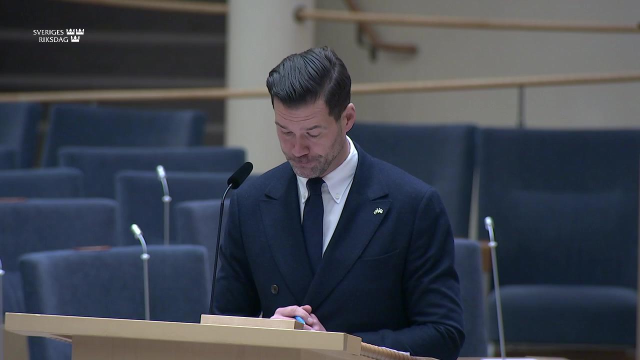 Stillbild från Interpellationsdebatt, Ett verkligt effektivt bistånd