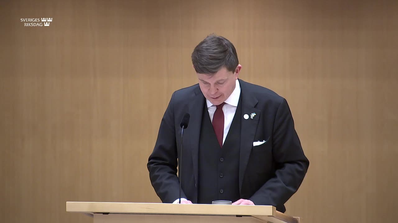 Stillbild från Avslutning, Avslutning efter voteringens slut