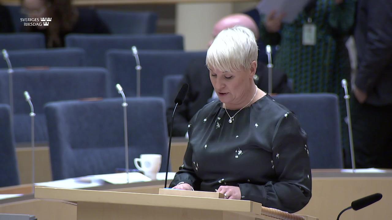 Stillbild från Interpellationsdebatt, Barnbidrag