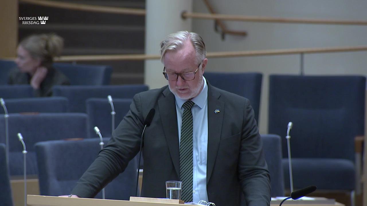 Stillbild från Interpellationsdebatt, Situationen för utrikes födda kvinnor på arbetsmarknaden
