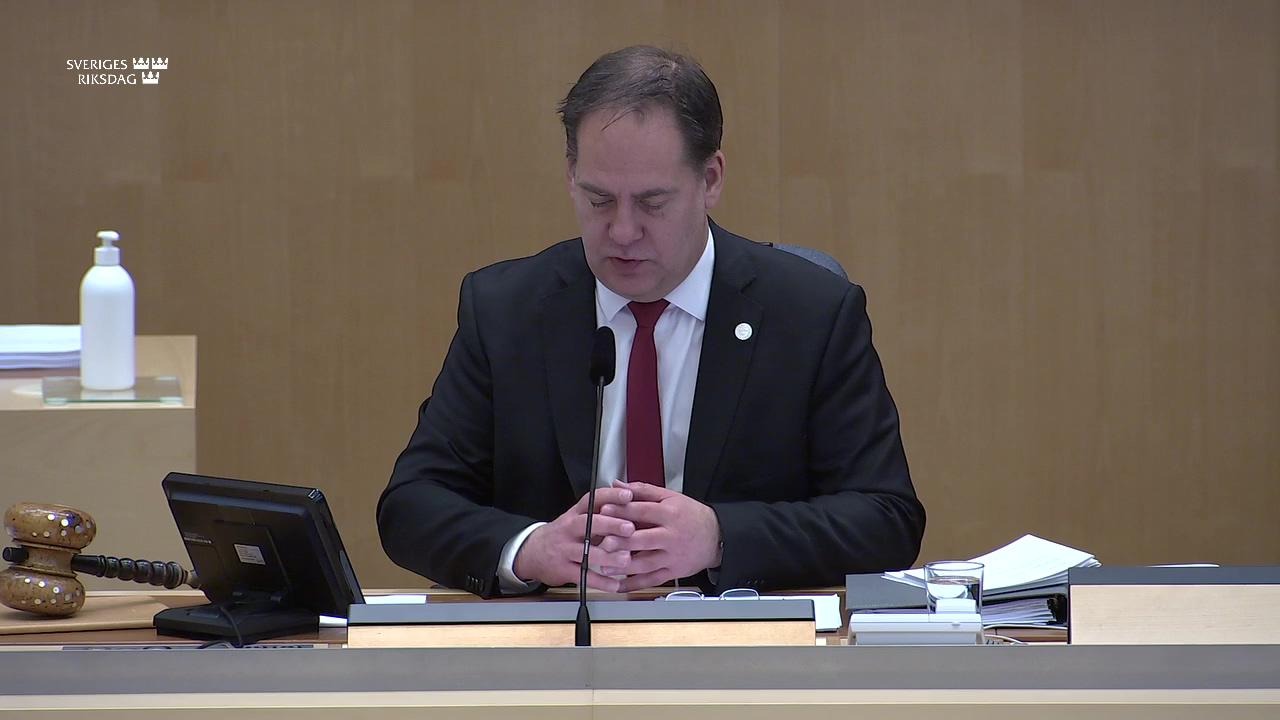 Stillbild från Debatt om förslag, Förbättrad övervakning av antibiotikaanvändning för behandling av djur