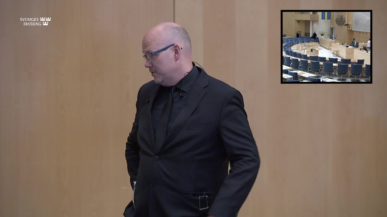 Stillbild från Partiledardebatt, Partiledardebatt – teckenspråkstolkad