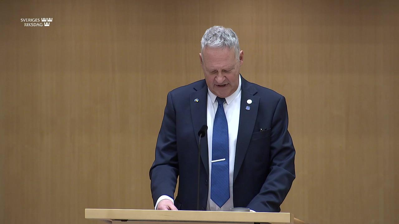 Stillbild från Debatt om förslag, Riksrevisionens rapport om beslutsunderlag inför stora reformer