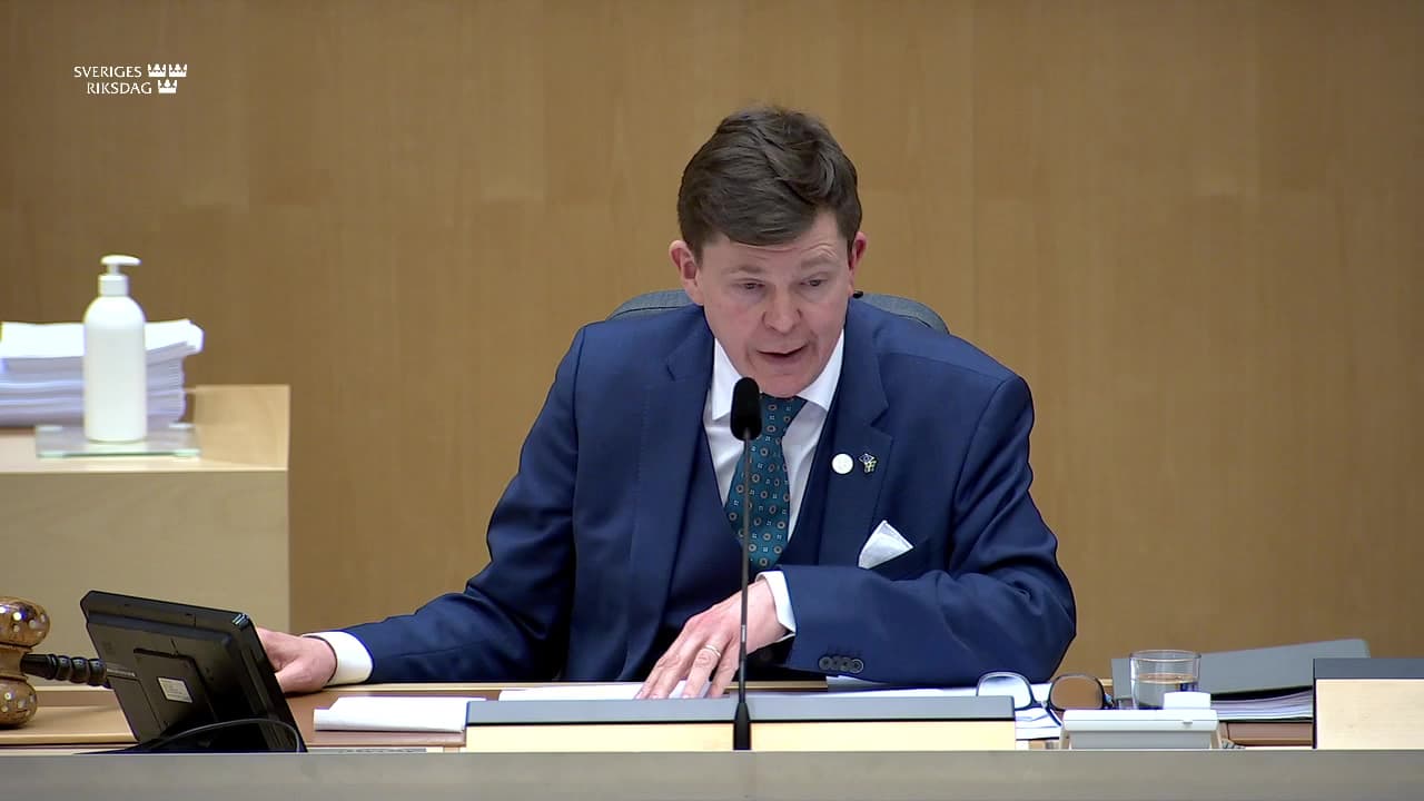Stillbild från Beslut, Beslut: Fastighetsrätt