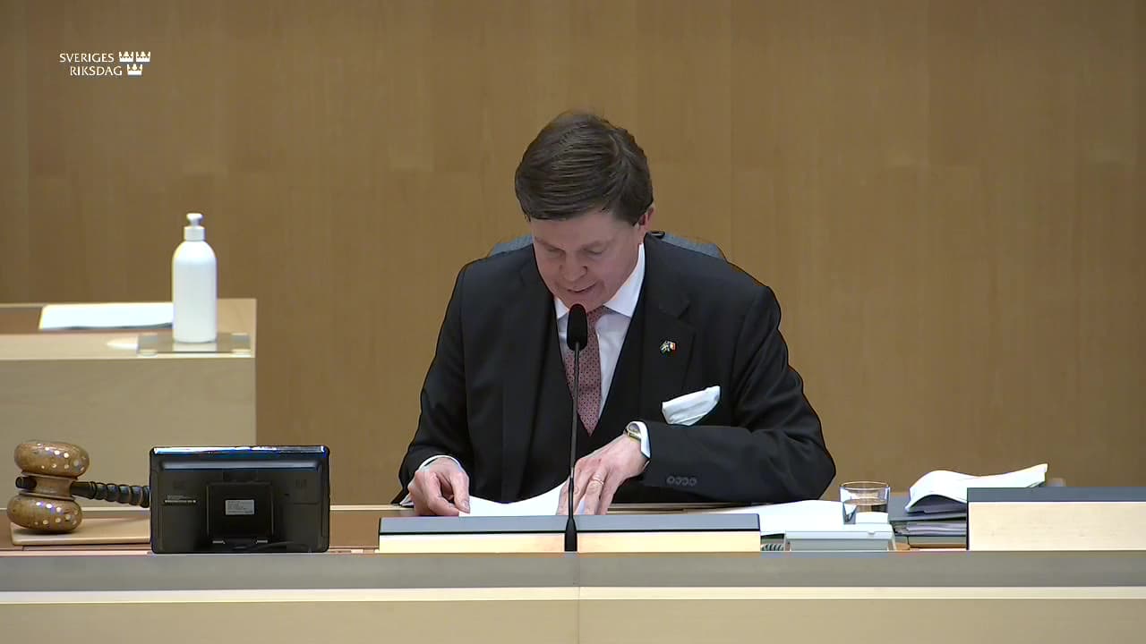 Stillbild från Beslut, Beslut: Riksrevisionens rapport om den regionala utvecklingspolitiken