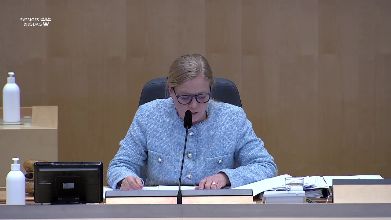Stillbild från Beslut, Beslut: Socialförsäkringsfrågor