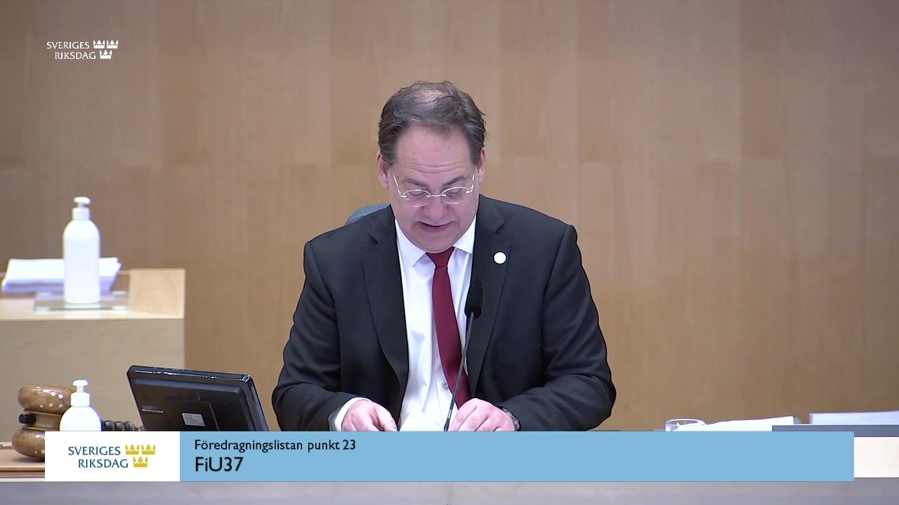 Stillbild från Debatt om förslag, Ett likviditetsverktyg för fonder