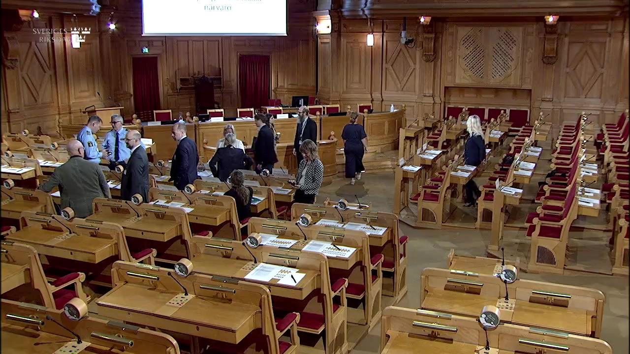 Stillbild från Öppen utfrågning, Justitieutskottets öppna utfrågning om Polismyndighetens lokala närvaro