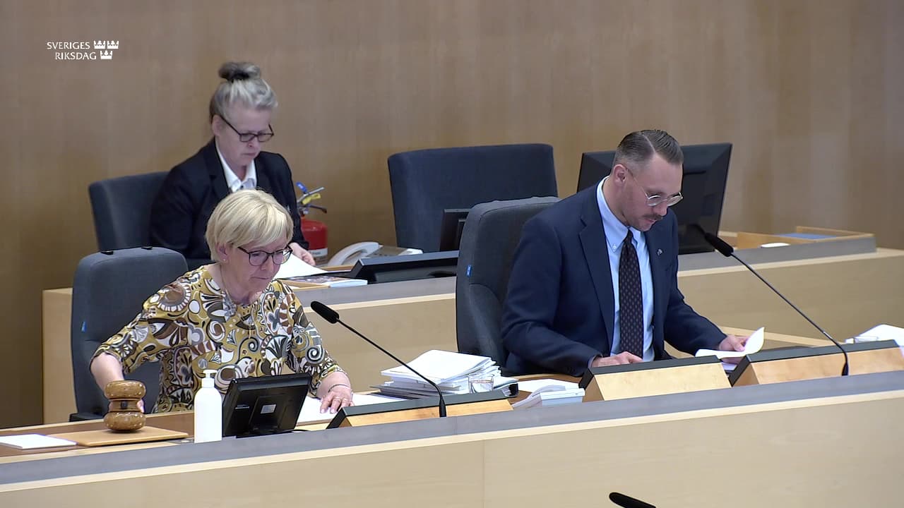 Stillbild från Beslut, Beslut: Förbättrade åtgärder när barn misstänks för brott