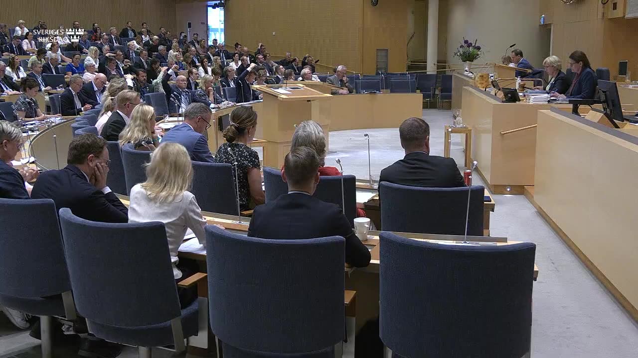 Stillbild från Beslut, Beslut: Trafiksäkerhet