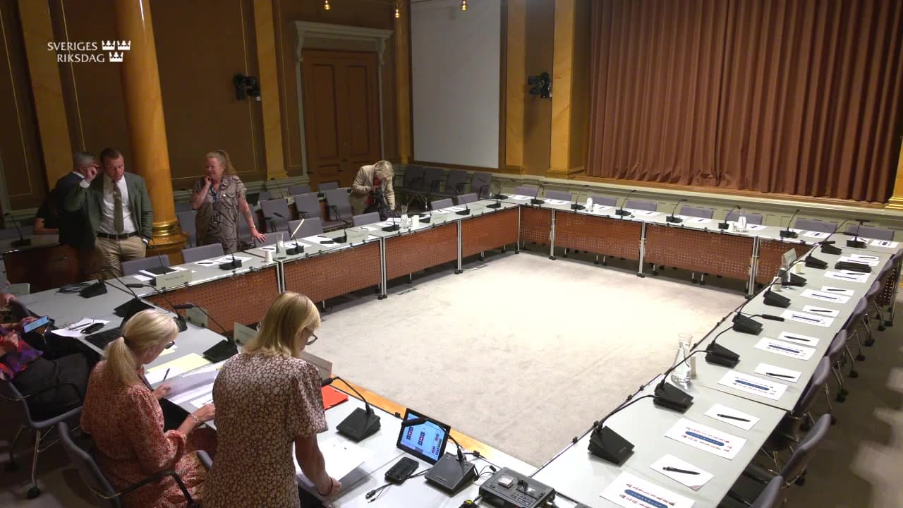 Stillbild från Öppet sammanträde, Öppet sammanträde i EU-nämnden