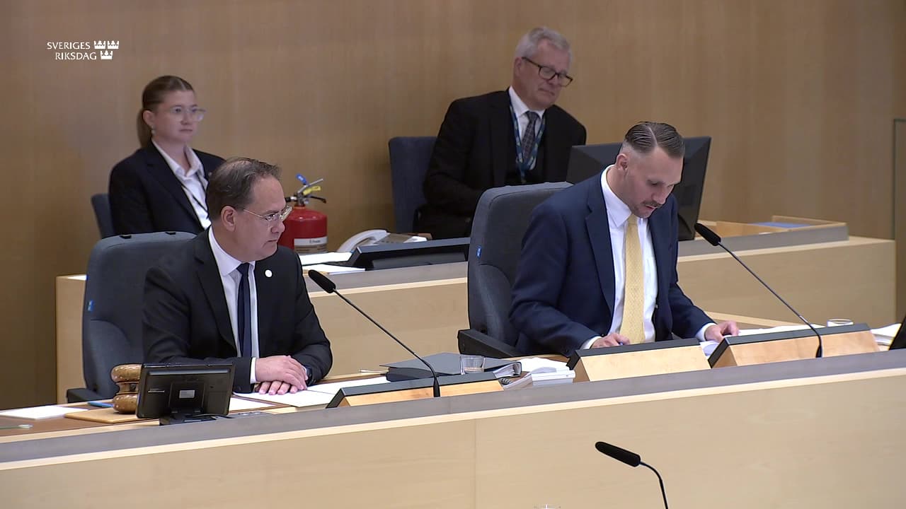 Stillbild från Beslut, Beslut: Skatteverket som behörig brottsbekämpande myndighet vid förenklat uppgiftsutbyte inom EU