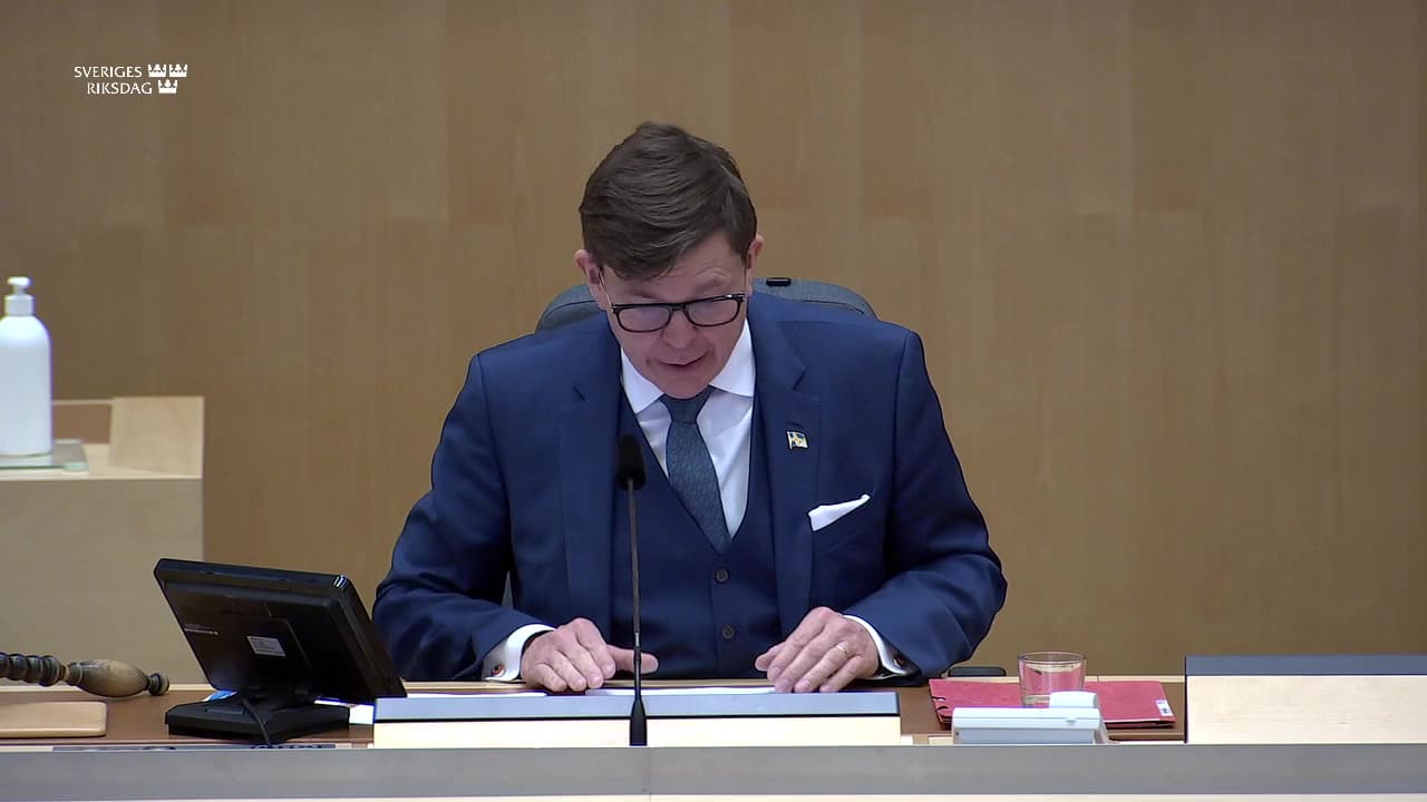 Stillbild från Beslut, Beslut: Ändringar i statens budget för 2023 – Försvarsmateriel till Ukraina och försäljning av jaktrobotar till USA