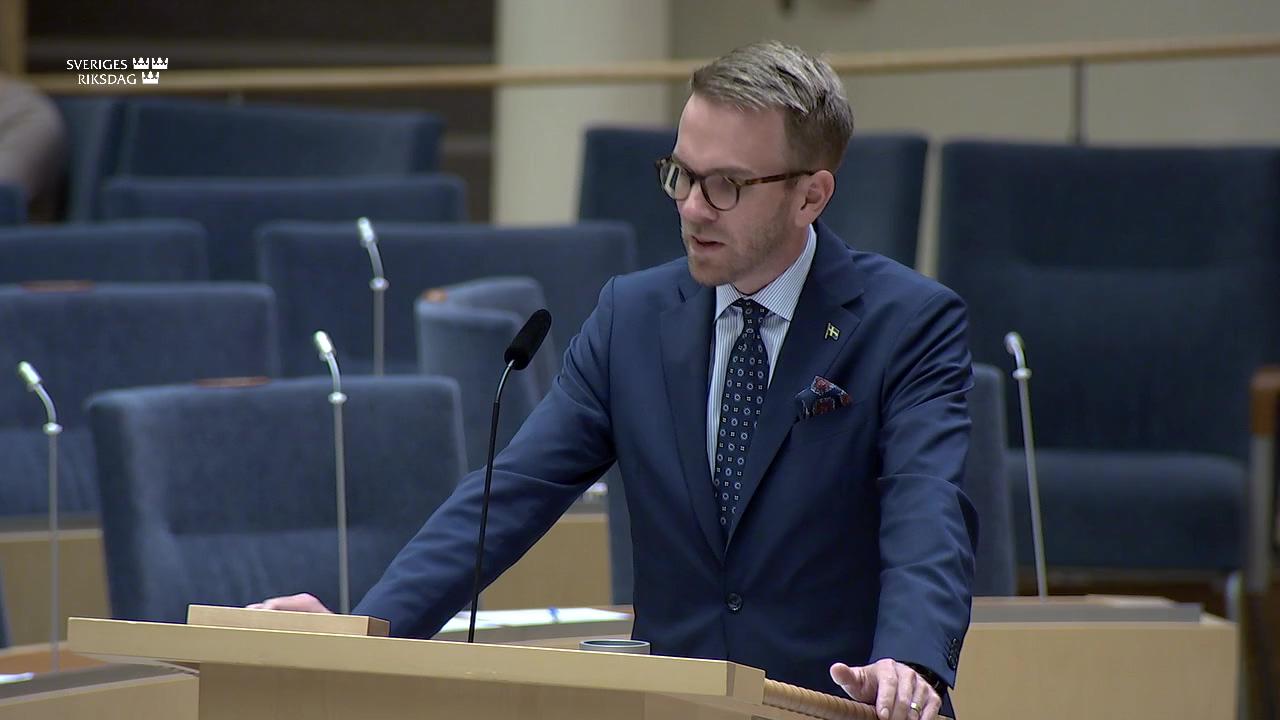 Stillbild från Interpellationsdebatt, Tillgängligheten på Dalabanan