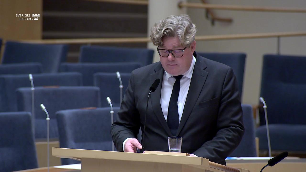 Stillbild från Interpellationsdebatt, En reformering av nämndemannasystemet