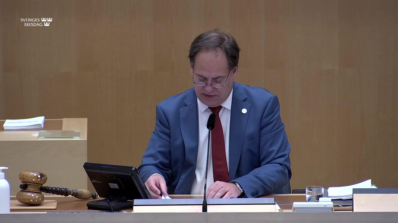 Stillbild från Debatt om förslag, Ändrade bestämmelser om arbetstid för vattenverksamhet