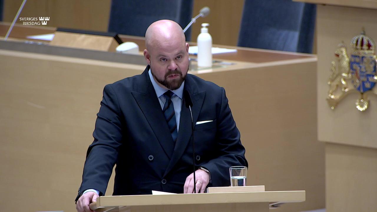 Stillbild från Interpellationsdebatt, Politik för gles- och landsbygdskommuner
