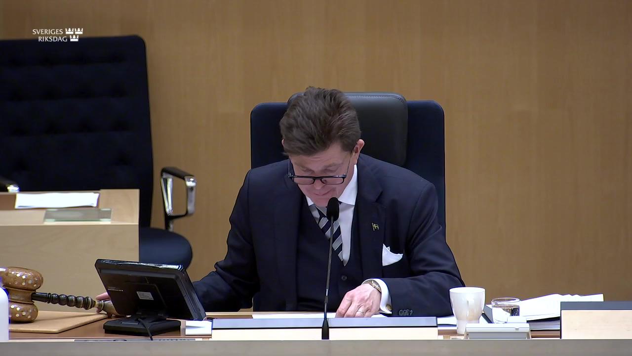 Stillbild från Debatt om förslag, Vissa frågor om justitieråd och om advokater