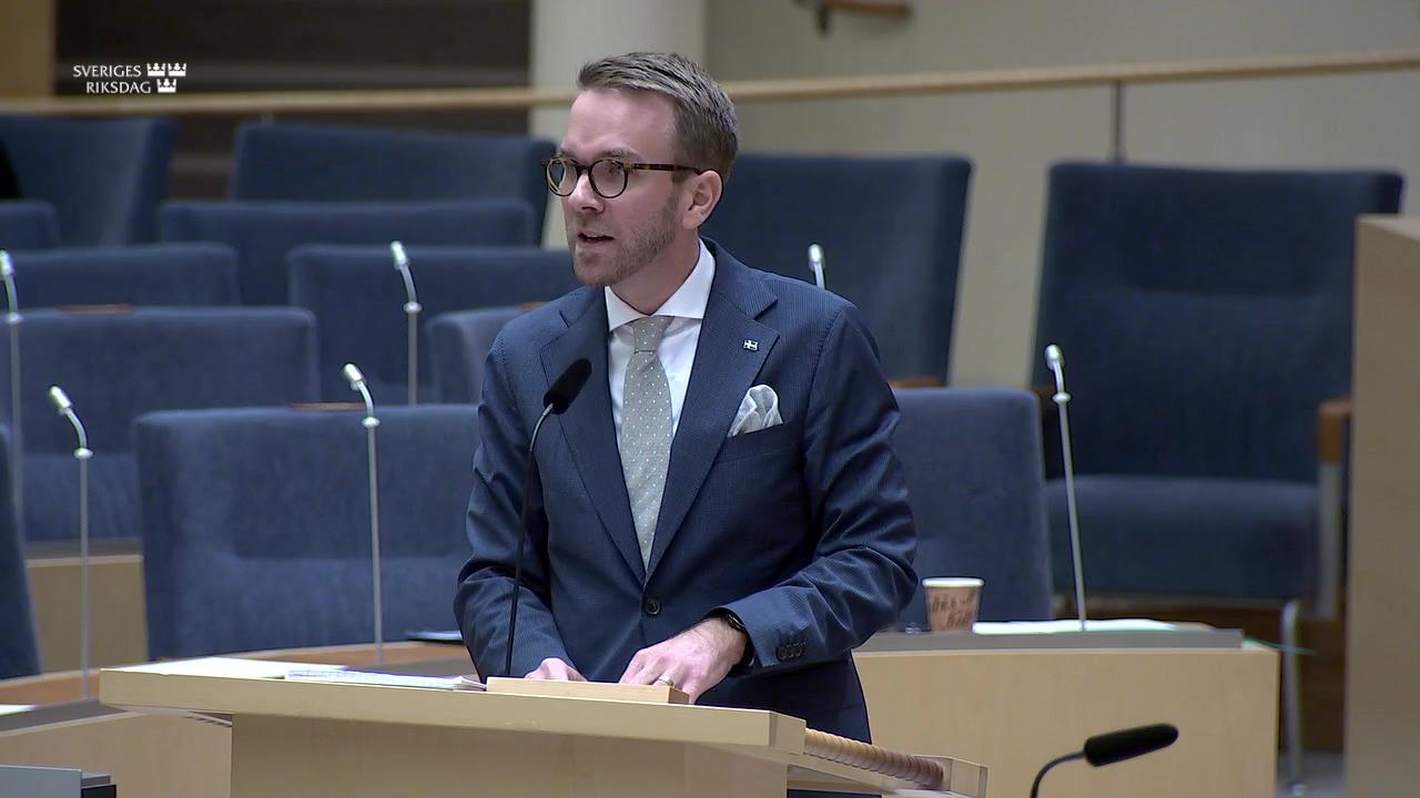 Stillbild från Interpellationsdebatt, Trädsäkring av Viskadalsbanan 
