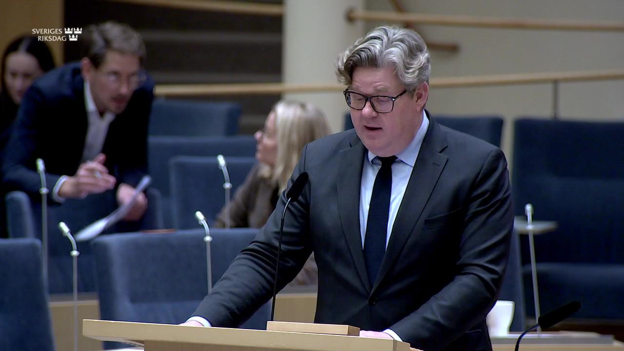 Stillbild från Interpellationsdebatt, Bakgrundskontroll av personal inom offentlig sektor