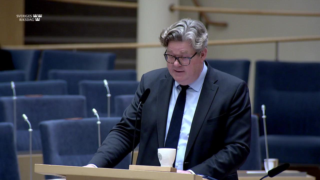 Stillbild från Interpellationsdebatt, Längre tidsbegränsade straff