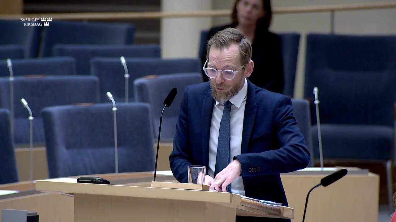 Stillbild från Interpellationsdebatt, Elitidrotten