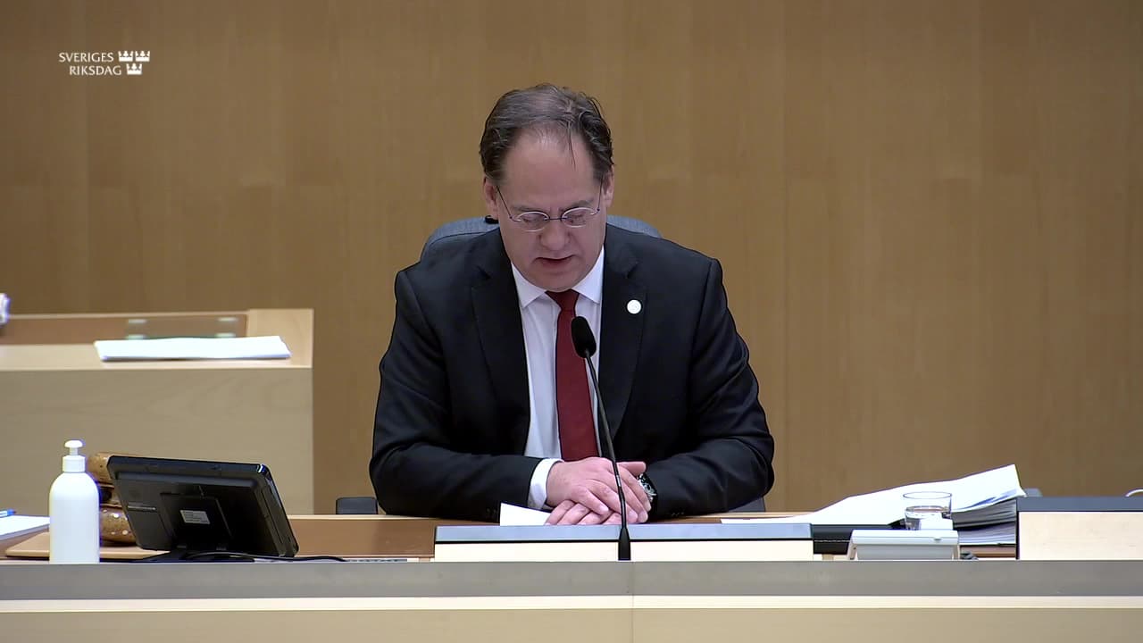 Stillbild från Beslut, Beslut: Utgiftsområde 9 Hälsovård, sjukvård och social omsorg
