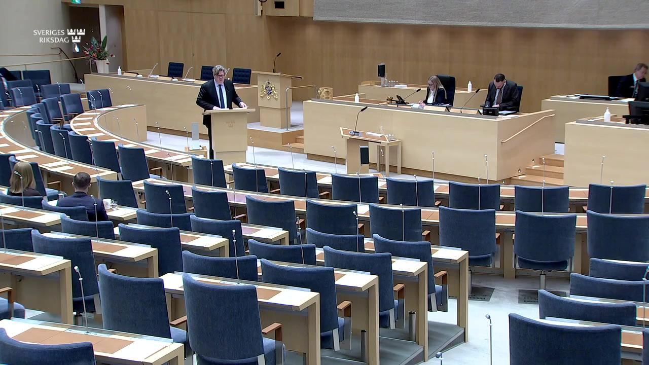 Stillbild från Interpellationsdebatt, Poliser med utländsk bakgrund
