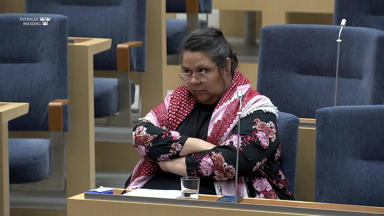 Stillbild från Interpellationsdebatt, Samarbeten med israeliska lärosäten