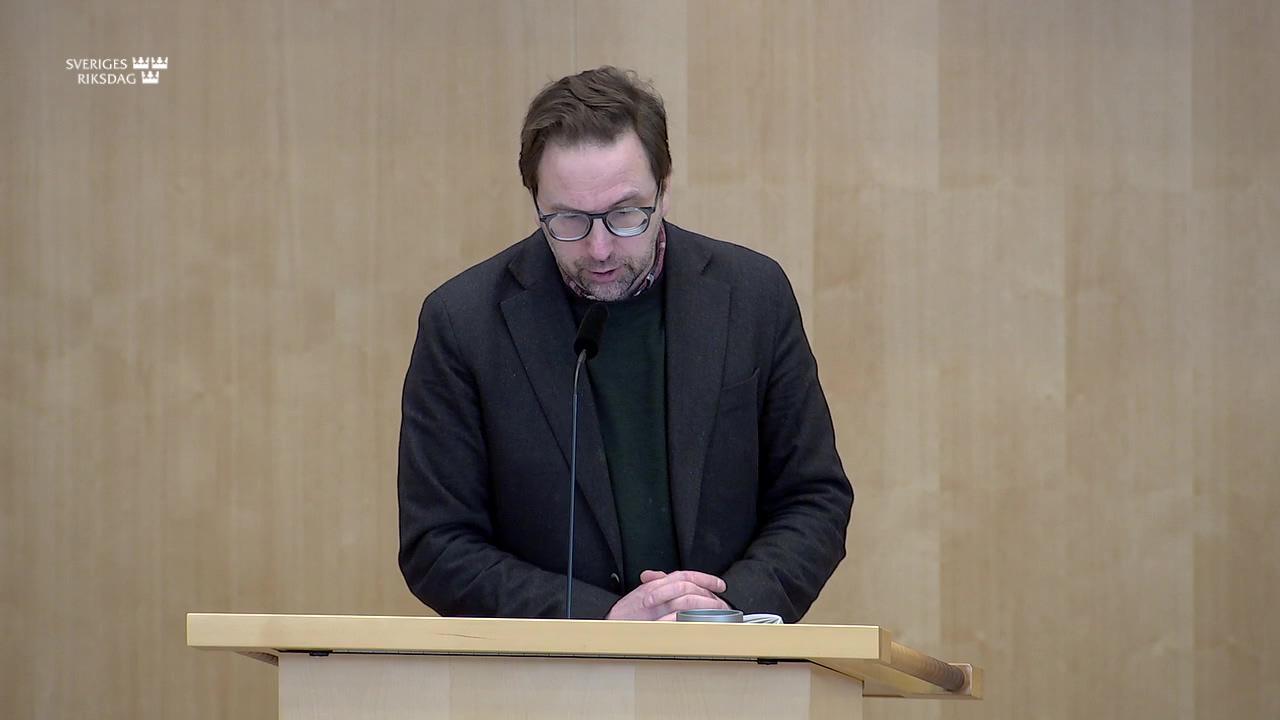 Stillbild från Debatt om förslag, Forskning