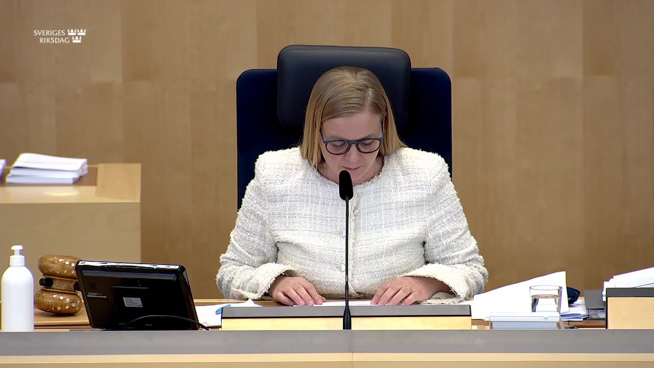 Stillbild från Beslut, Beslut: Trafiksäkerhet