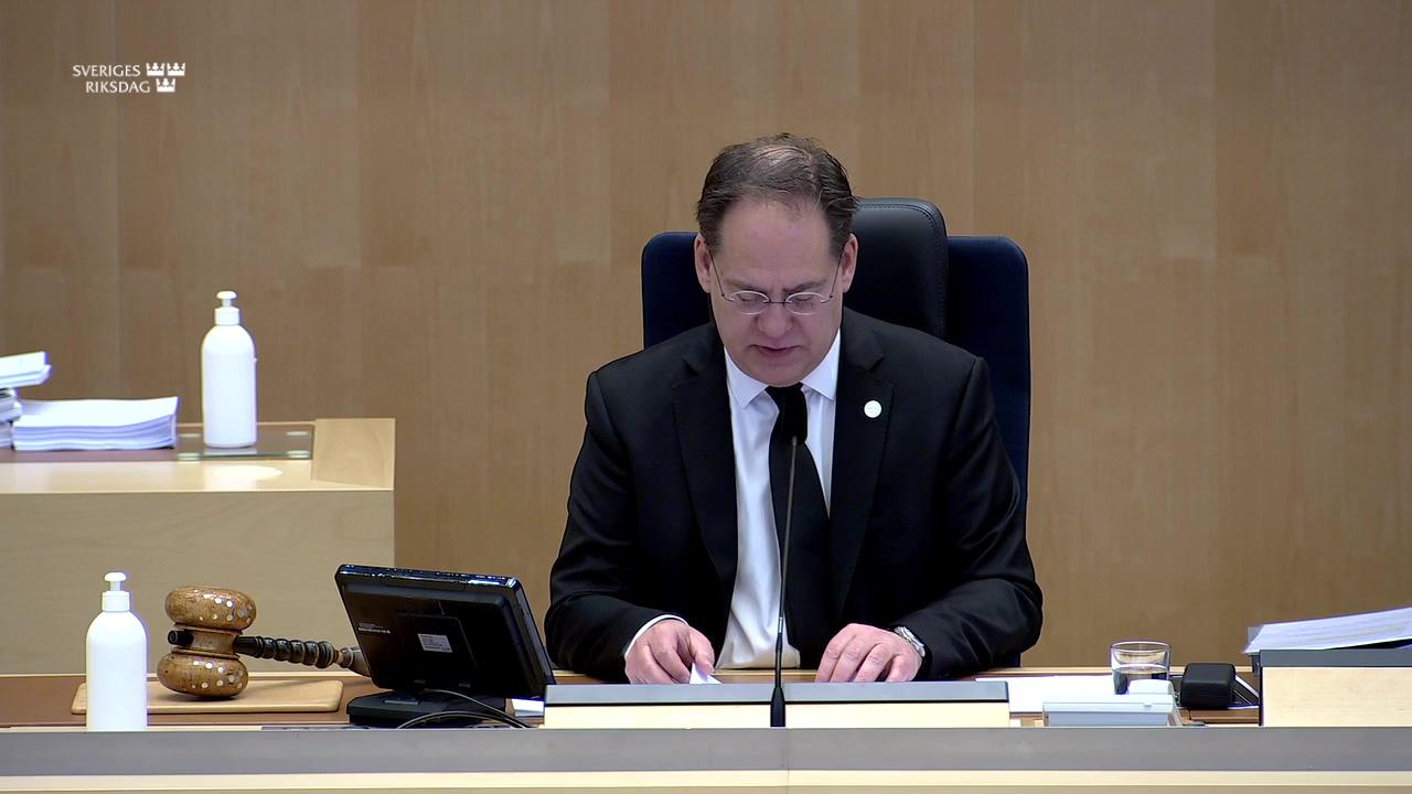 Stillbild från Debatt om förslag, Genomförande av ändrade EU-regler om avgifter på väg