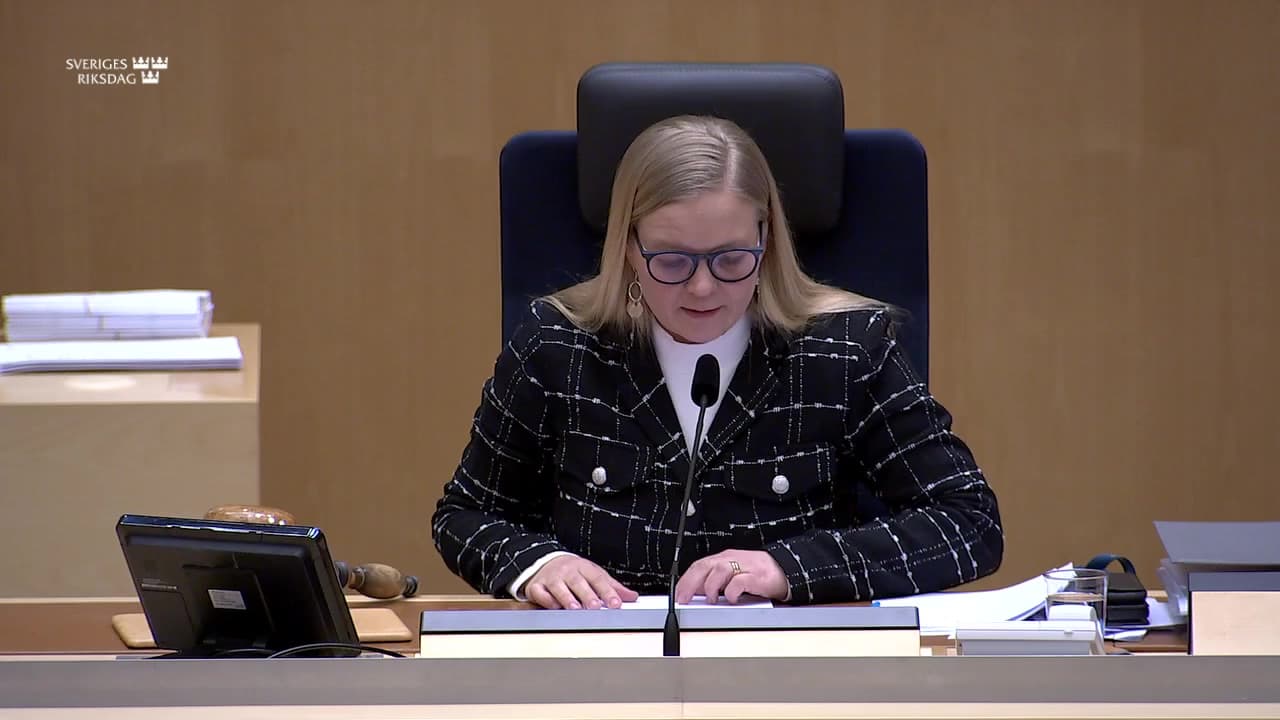 Stillbild från Beslut, Beslut: Fastighetsrätt