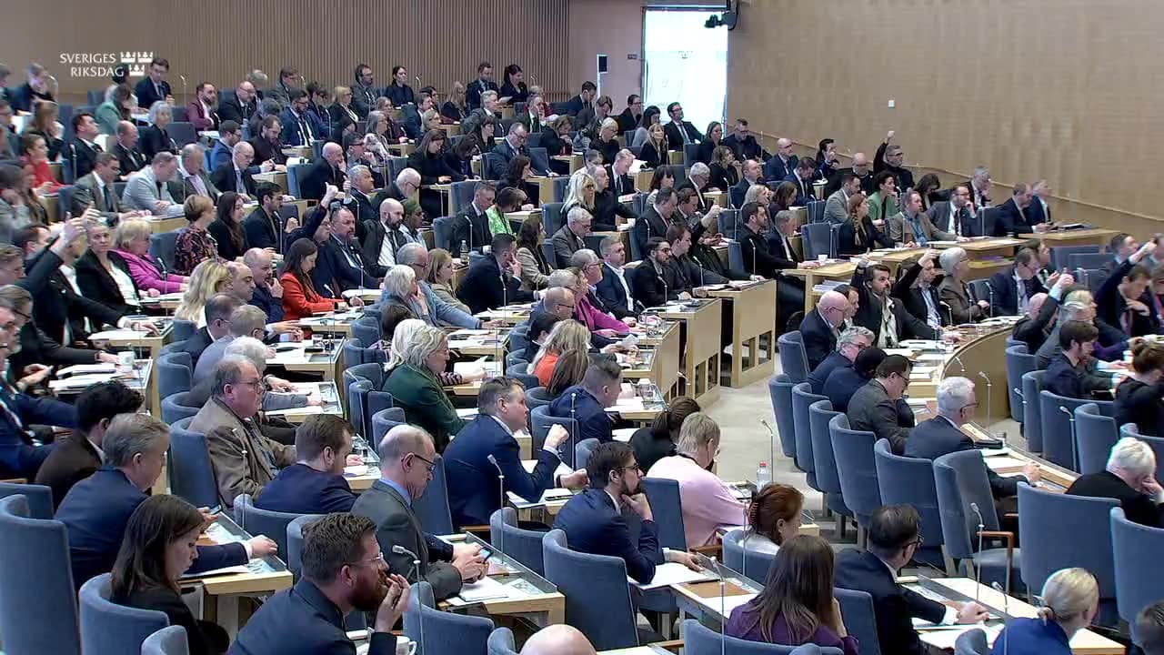 Stillbild från Beslut, Beslut: Alkohol, narkotika, dopning, tobak och spel