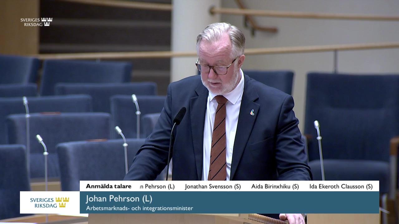 Stillbild från Interpellationsdebatt, Arbetsmarknaden för unga 