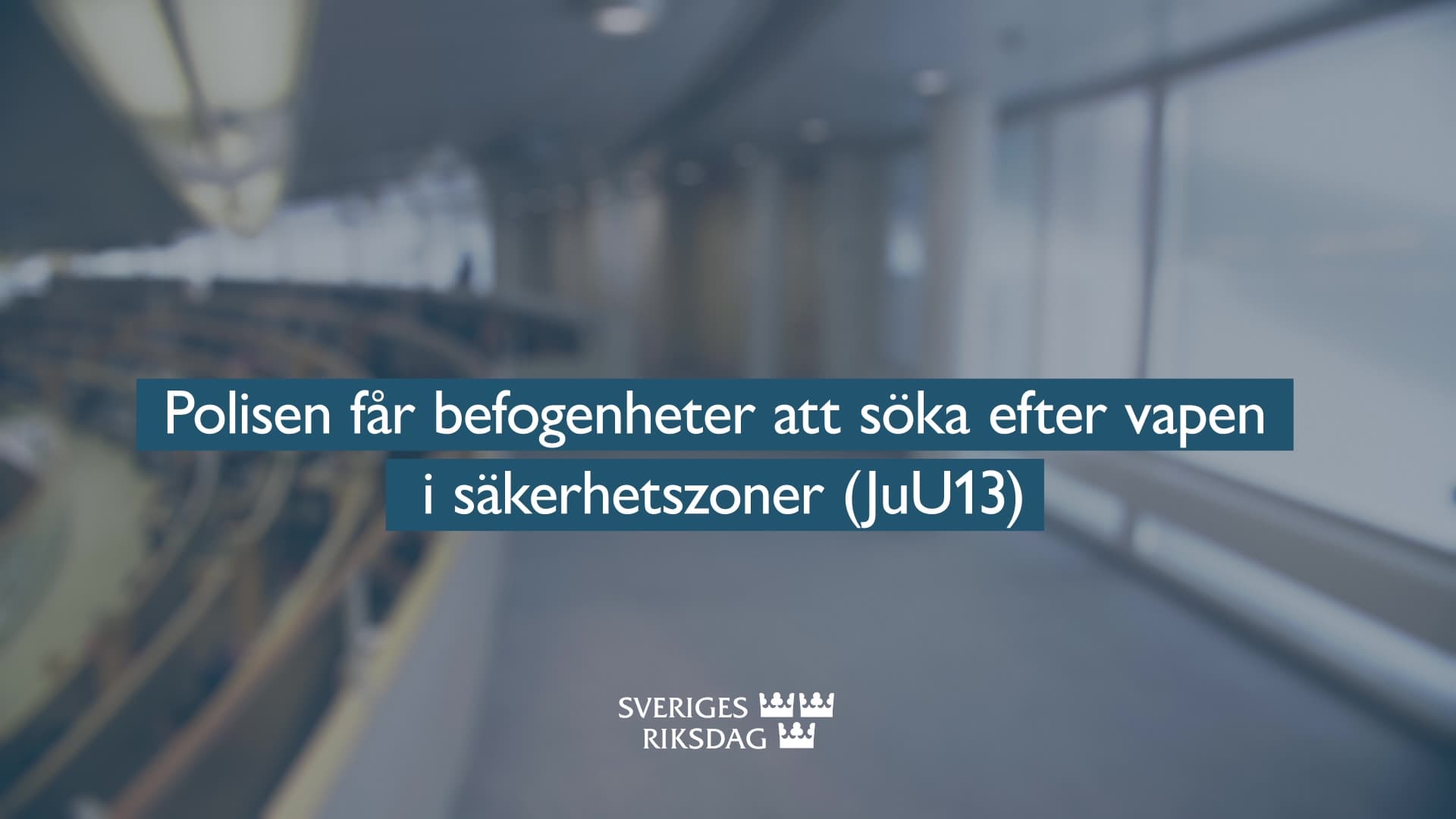 Stillbild från Beslut, Teckenspråkstolkat beslut: Polisen får befogenheter att söka efter vapen i säkerhetszoner