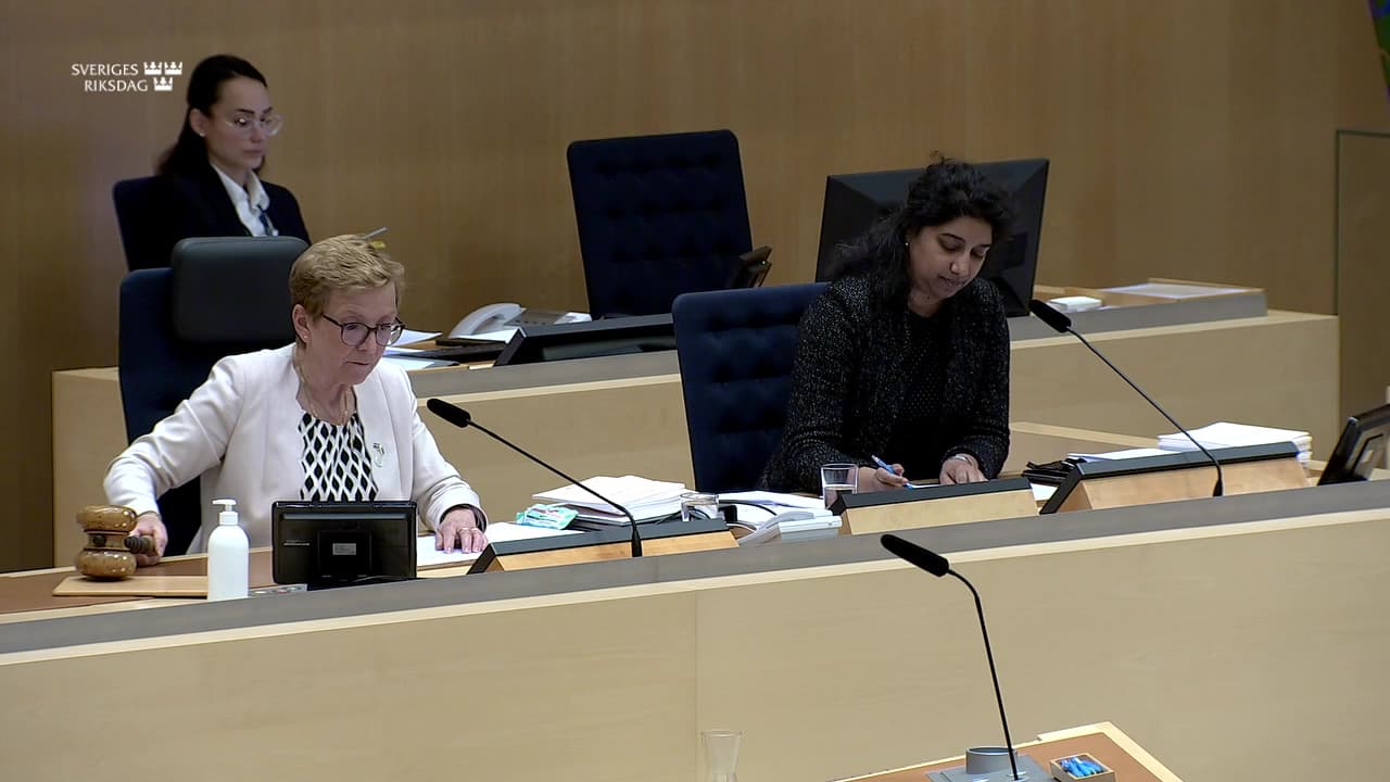 Stillbild från Beslut, Beslut: Regelförenkling för företag