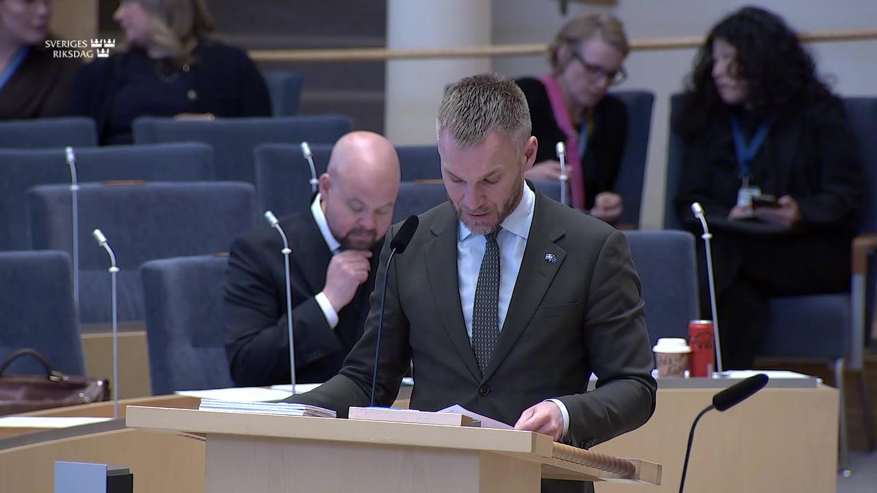 Stillbild från Interpellationsdebatt, Konsekvenser vid nedsläckning av mobilnät med 2G- och 3G-teknik