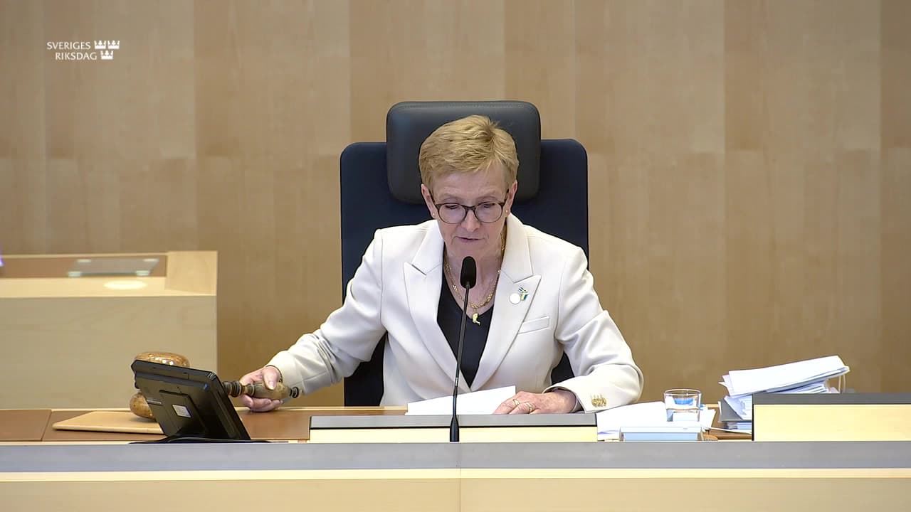 Stillbild från Beslut, Beslut: Högskolan