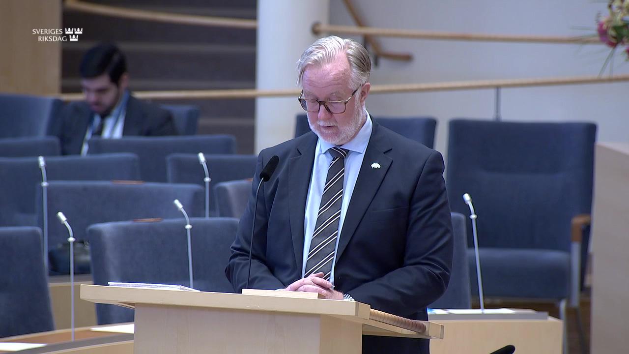 Stillbild från Interpellationsdebatt, Matchningstjänster
