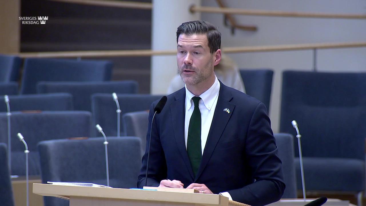 Stillbild från Interpellationsdebatt, Sveriges engagemang i Afghanistan