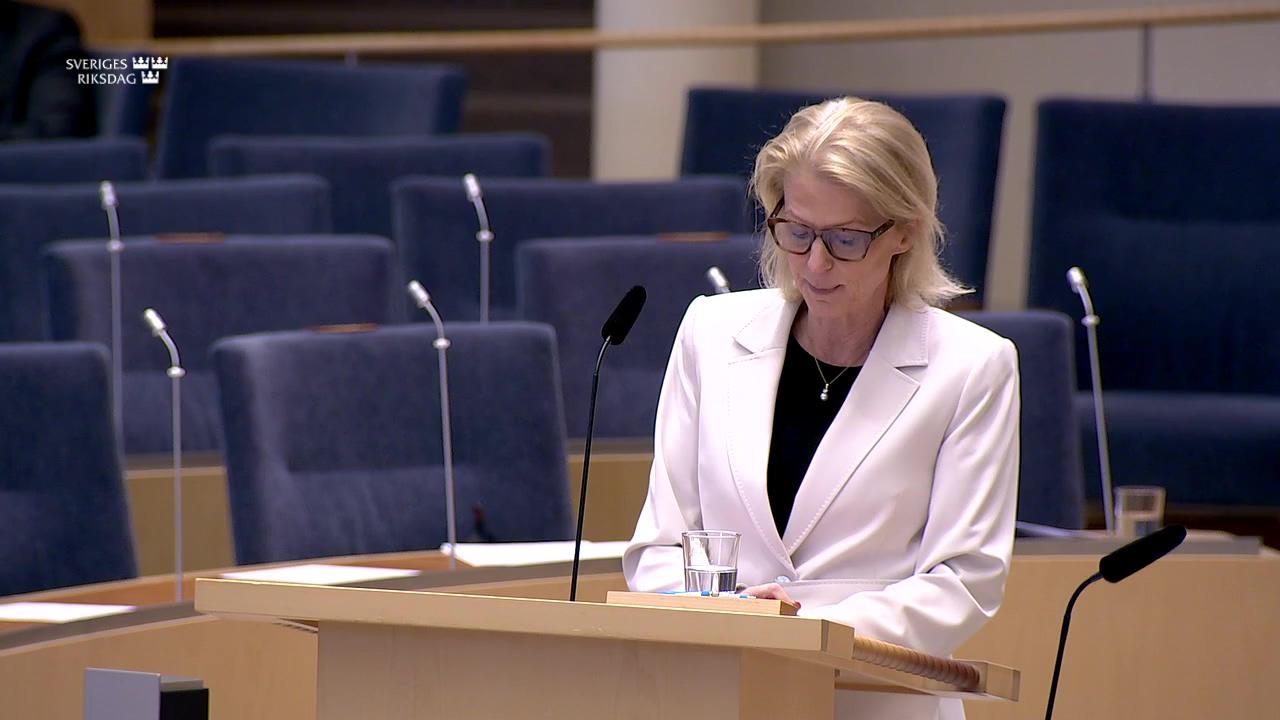 Stillbild från Interpellationsdebatt, Åtgärder mot bankers övervinster