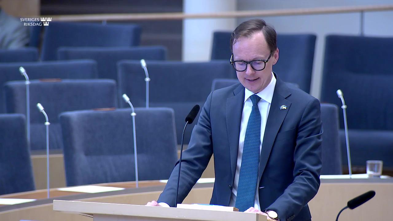 Stillbild från Interpellationsdebatt, Avtal mellan svenska och iranska universitet