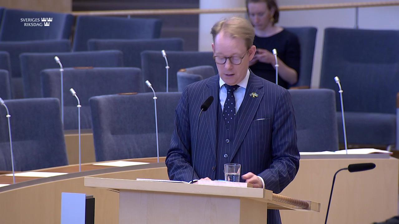 Stillbild från Interpellationsdebatt, Försäljning av övervakningsutrustning till Iran