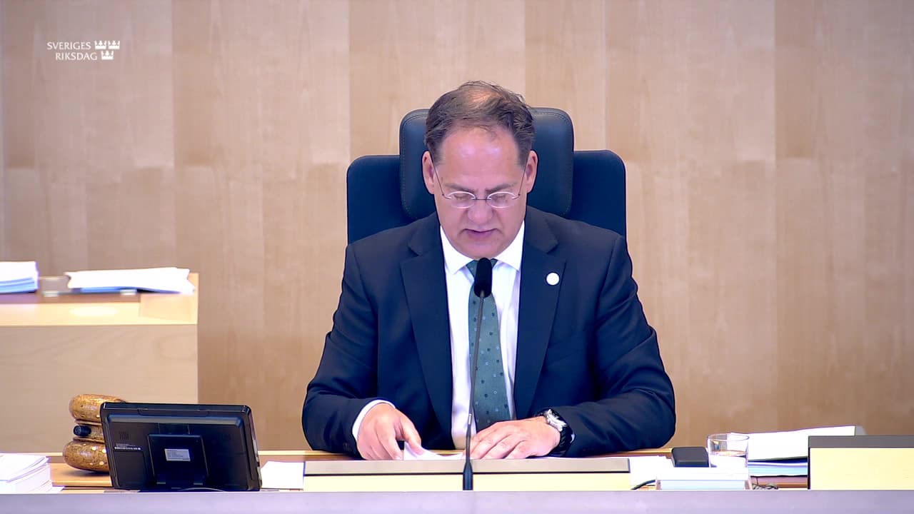 Stillbild från Beslut, Beslut: Samverkan om kontracykliska buffertvärden