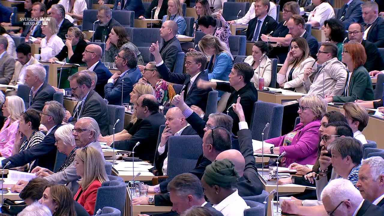 Stillbild från Beslut, Beslut: Regeringens klimathandlingsplan – hela vägen till nettonoll