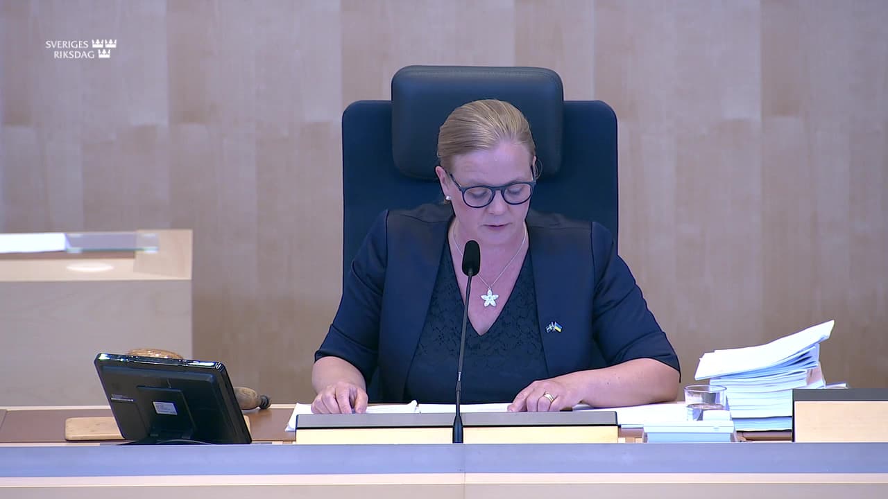 Stillbild från Beslut, Beslut: Vuxenutbildning
