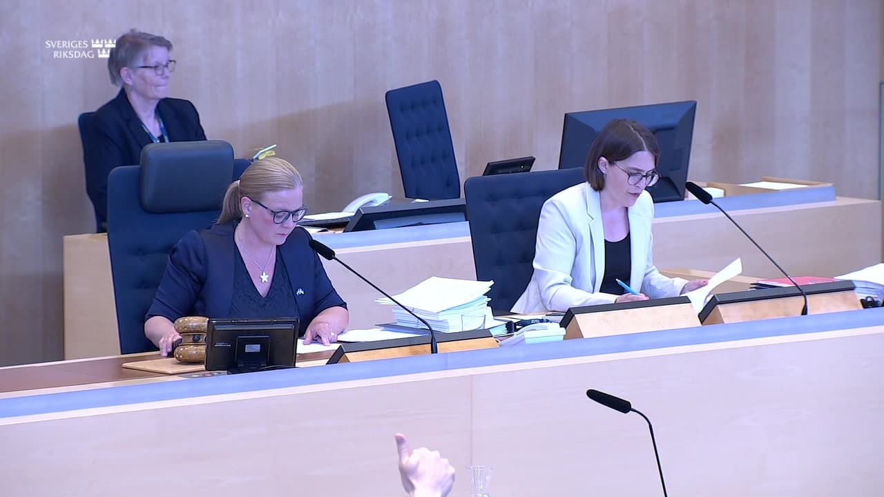 Stillbild från Beslut, Beslut: Tillfälligt höjt tak för rotavdraget