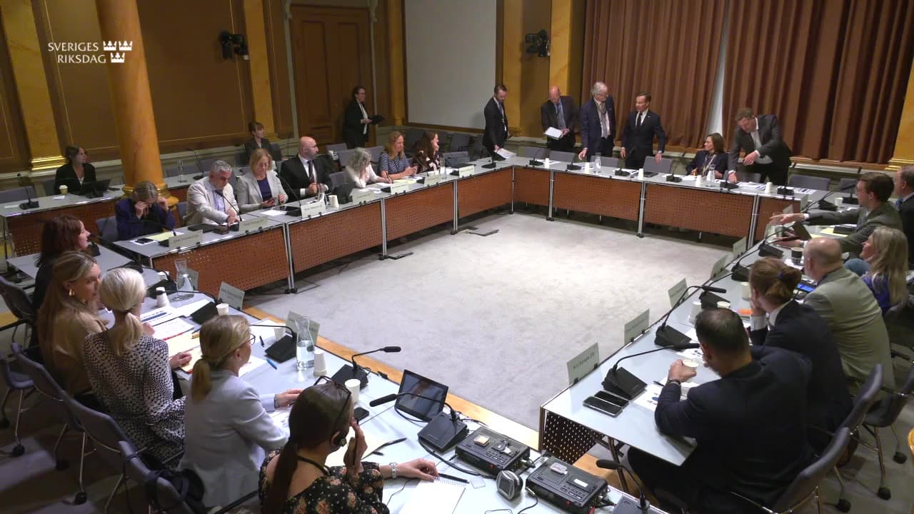 Stillbild från Öppet sammanträde, Öppet sammanträde i EU-nämnden