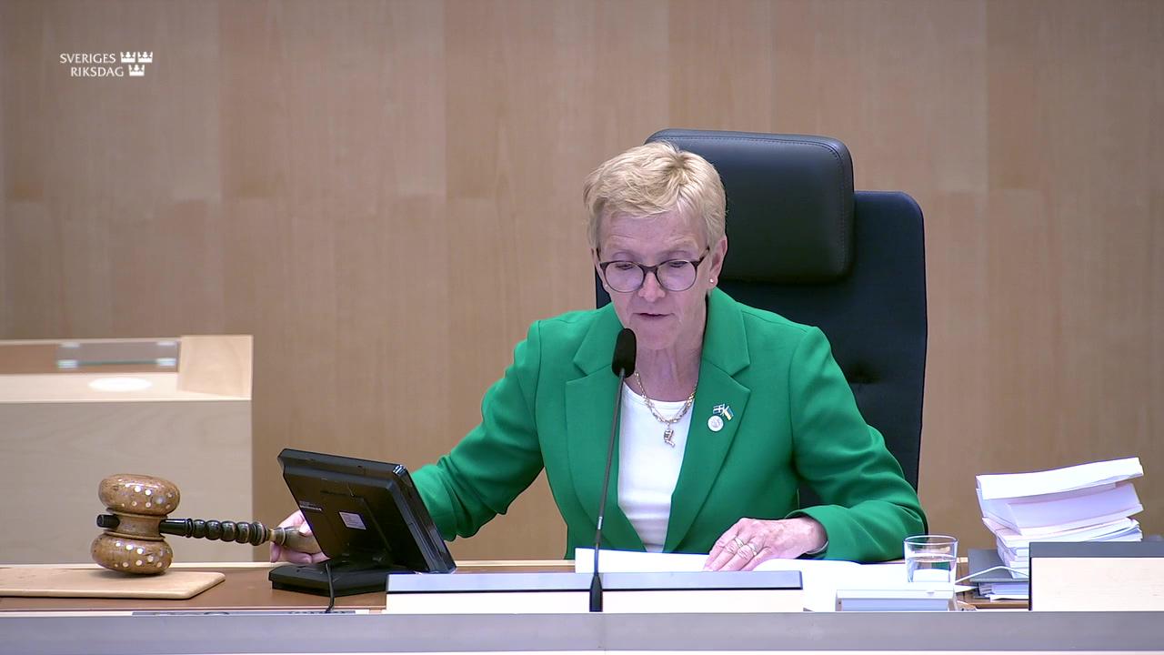 Stillbild från Debatt om förslag, Verksamhetsredogörelser för riksdagens nämnder, m.m.